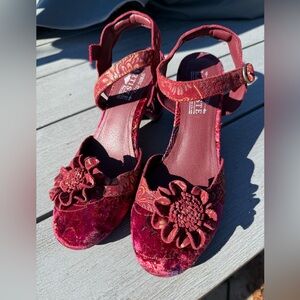 L’ARTISTE VELVET HEELS SZ.40